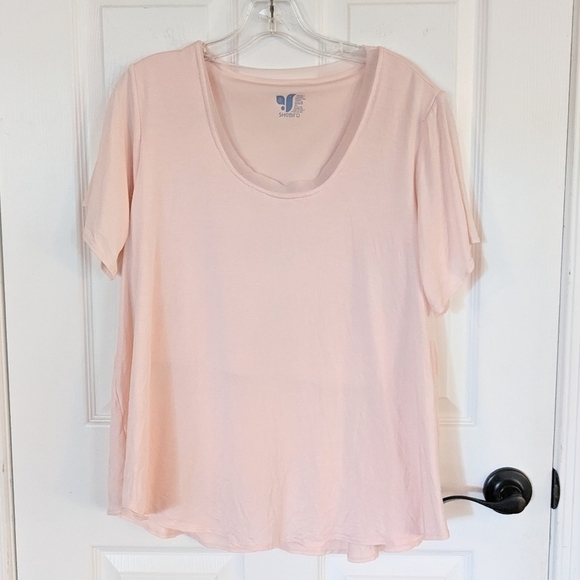 Shebird Tops - Shebird The Flawless Shirt Sleeve Scoop Neck Tee with Built-in Bra